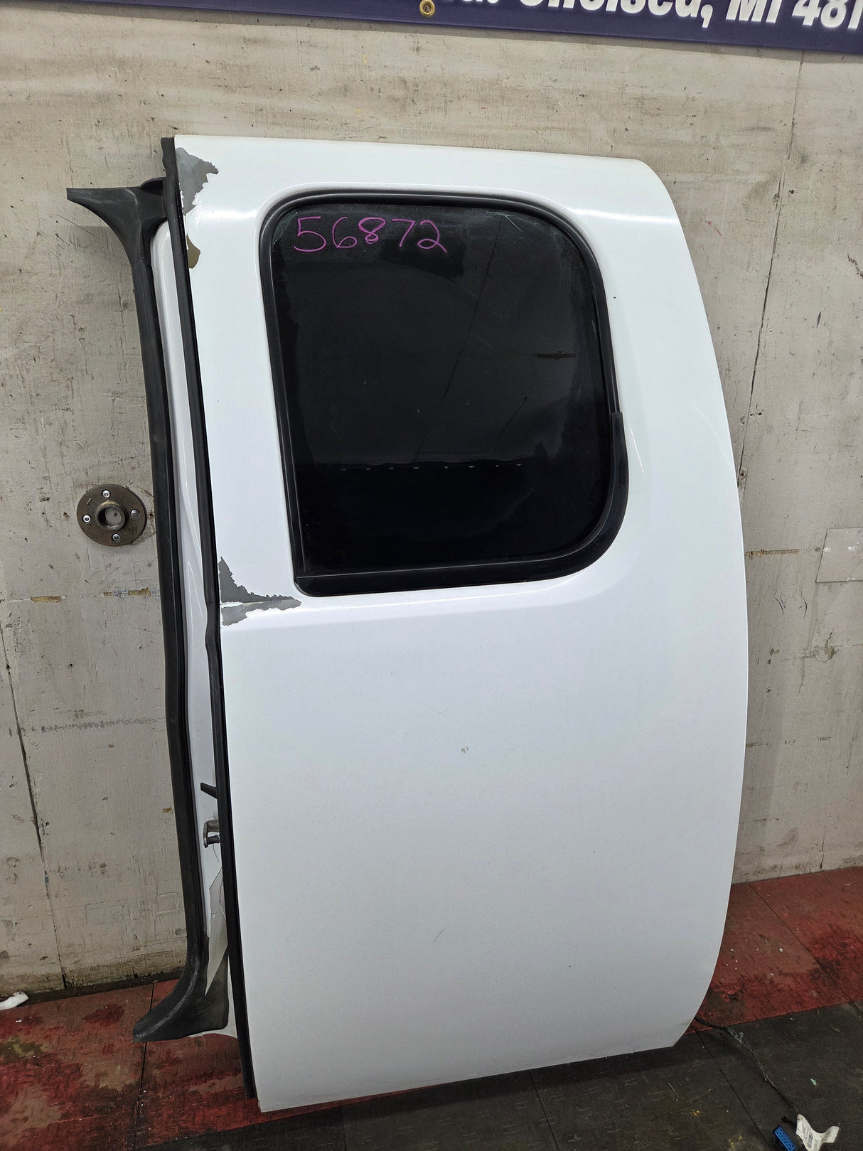 2007-2013 Chevrolet Silverado / GMC Sierra 1500 2500 3500 HD Driver Side Extended Cab LH Rear Door