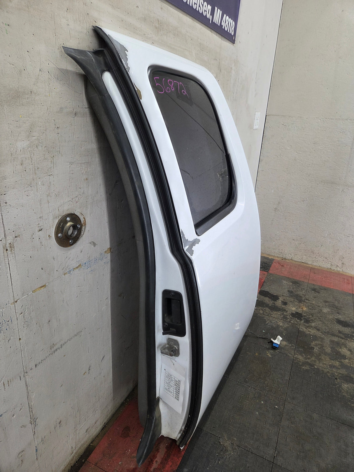 2007-2013 Chevrolet Silverado / GMC Sierra 1500 2500 3500 HD Driver Side Extended Cab LH Rear Door