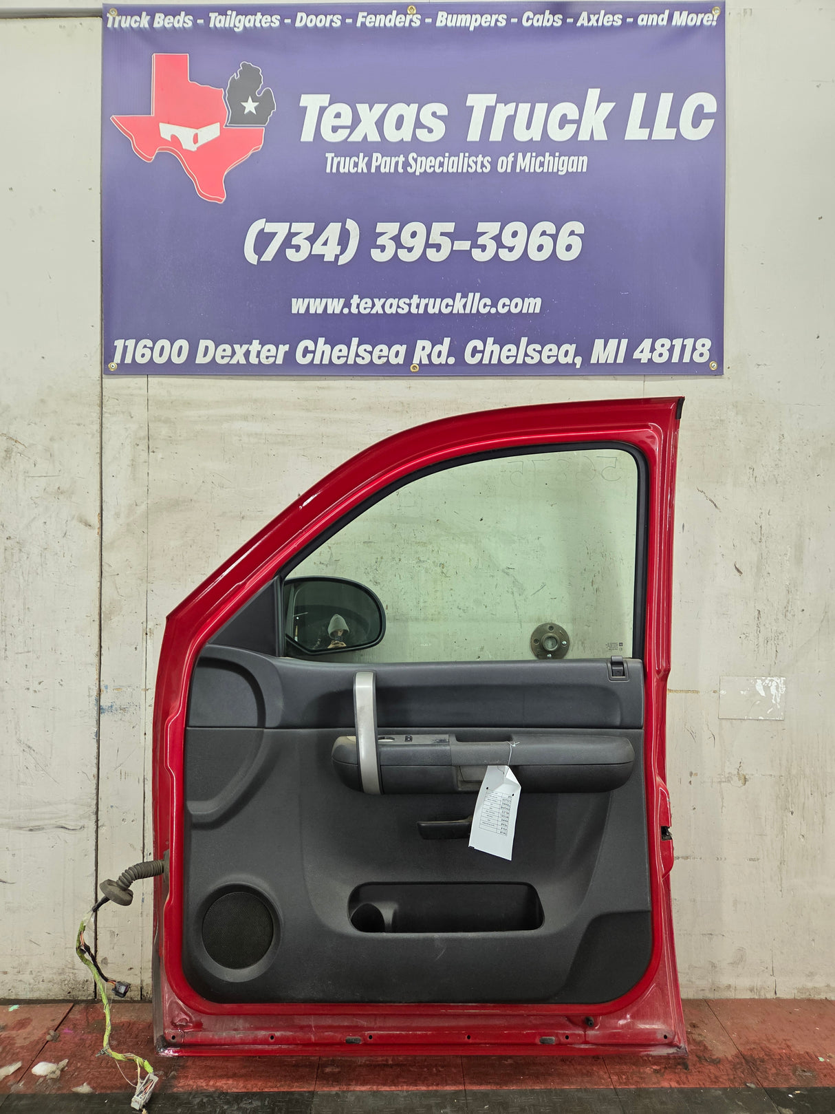 2007-2013 Chevrolet Silverado / GMC Sierra 1500 2500 3500 HD RH Front Passenger Side Door