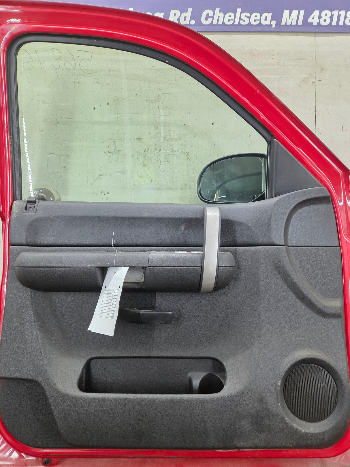 2007-2013 Chevrolet Silverado / GMC Sierra 1500 2500 3500 HD LH Front Driver Side Door