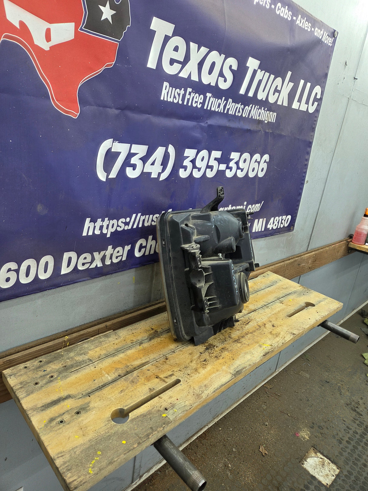 2008-2010 Ford Super Duty F250 F350 F450 F550 LH Driver Side Composite Head Light