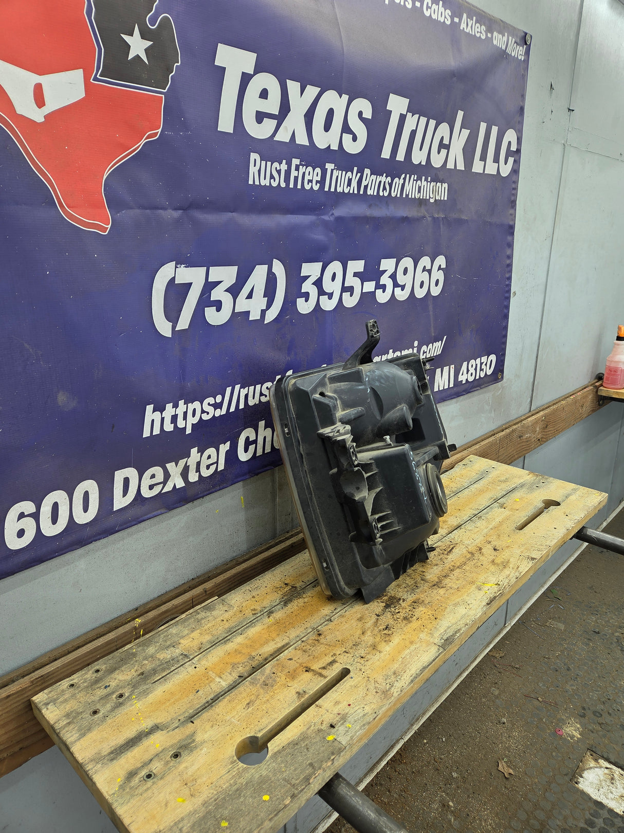 2008-2010 Ford Super Duty F250 F350 F450 F550 LH Driver Side Composite Head Light