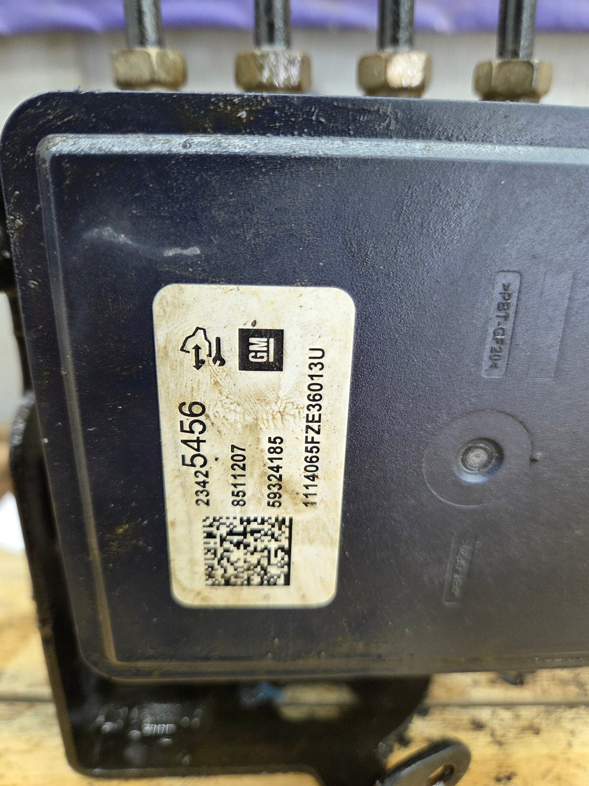 2014-2016 Chevrolet Silverado GMC 1500 ABS Pump Module - 23425456