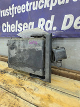 2014-2017 Chevrolet Silverado / GMC Sierra 1500 2500 3500 Engine Bay Fuse Box