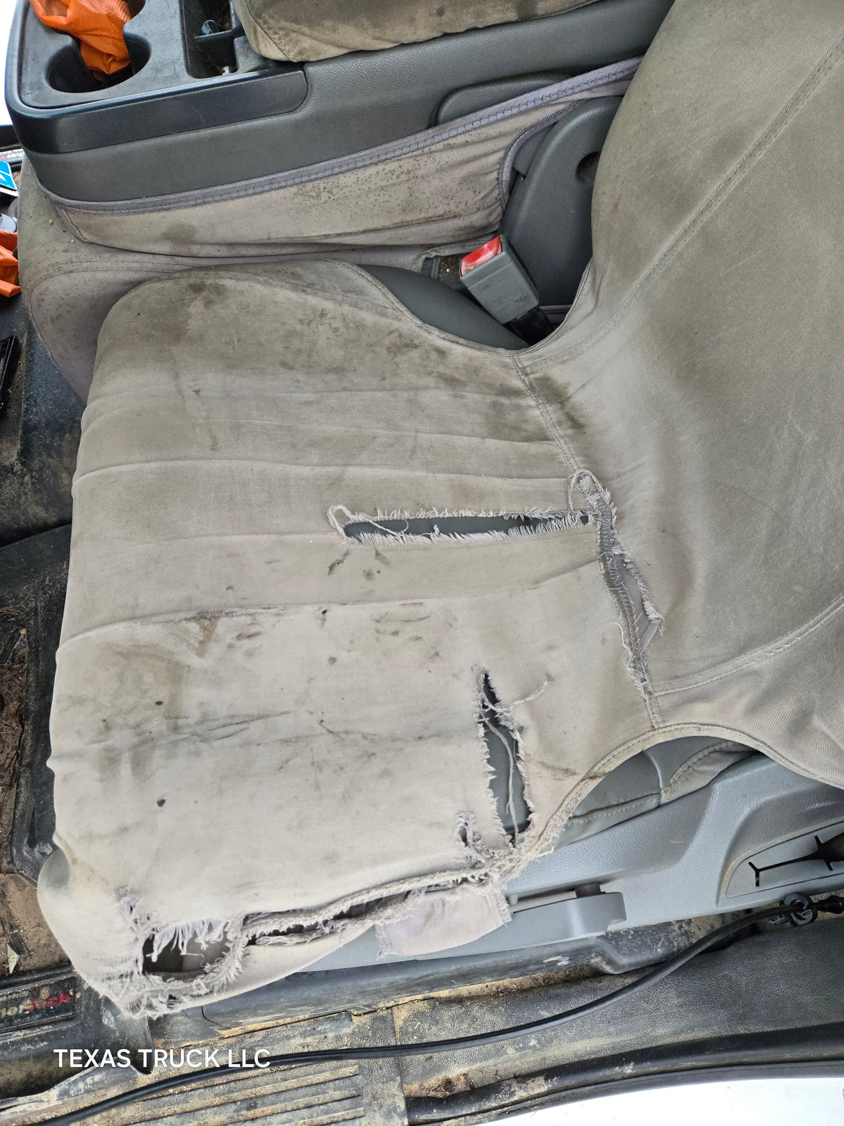 2014-2019 Chevrolet Silverado GMC Sierra 1500 2500 3500 HD Crew Cab 4 door Truck Cab