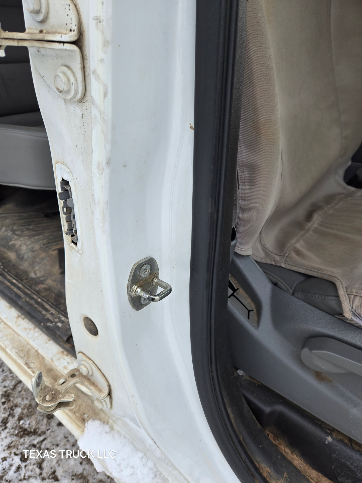 2014-2019 Chevrolet Silverado GMC Sierra 1500 2500 3500 HD Crew Cab 4 door Truck Cab