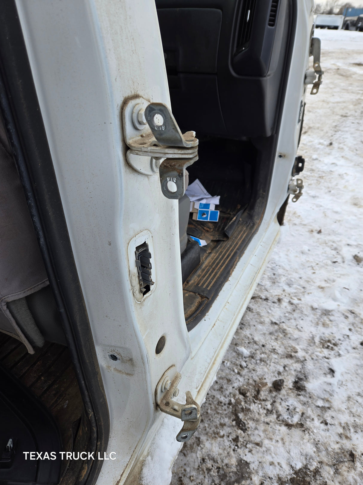 2014-2019 Chevrolet Silverado GMC Sierra 1500 2500 3500 HD Crew Cab 4 door Truck Cab