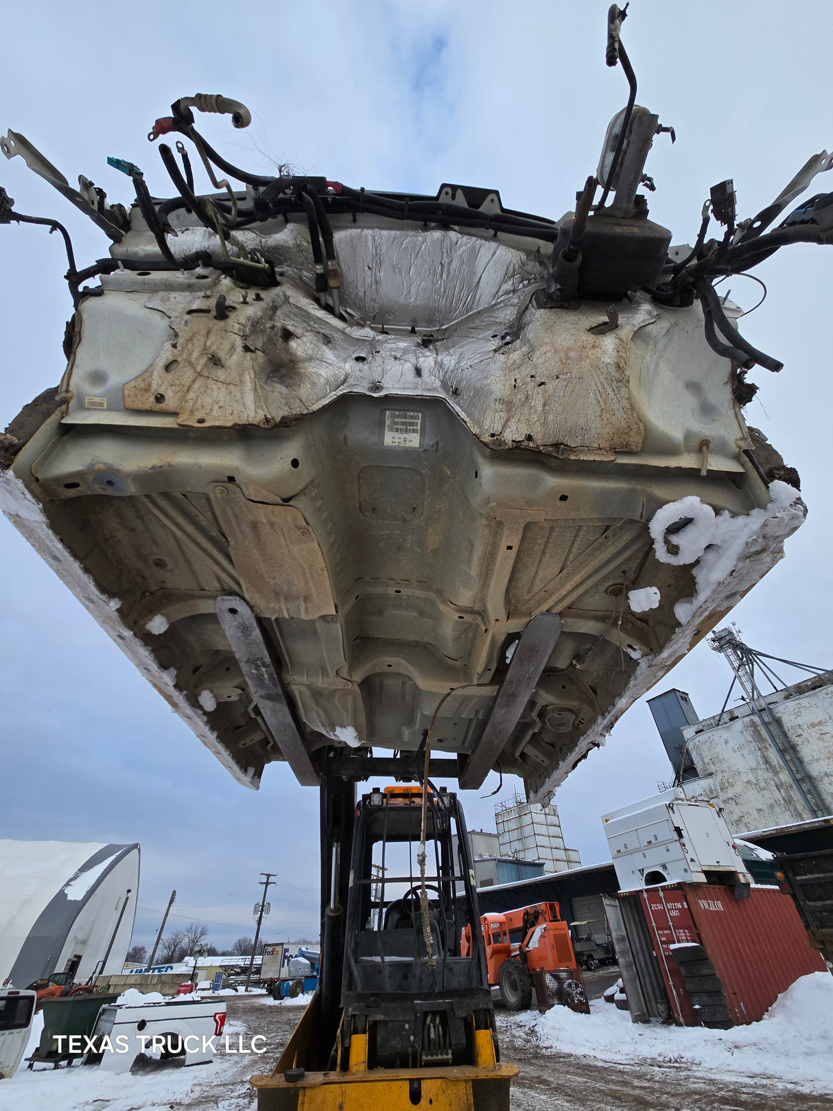 2014-2019 Chevrolet Silverado GMC Sierra 1500 2500 3500 HD Crew Cab 4 door Truck Cab