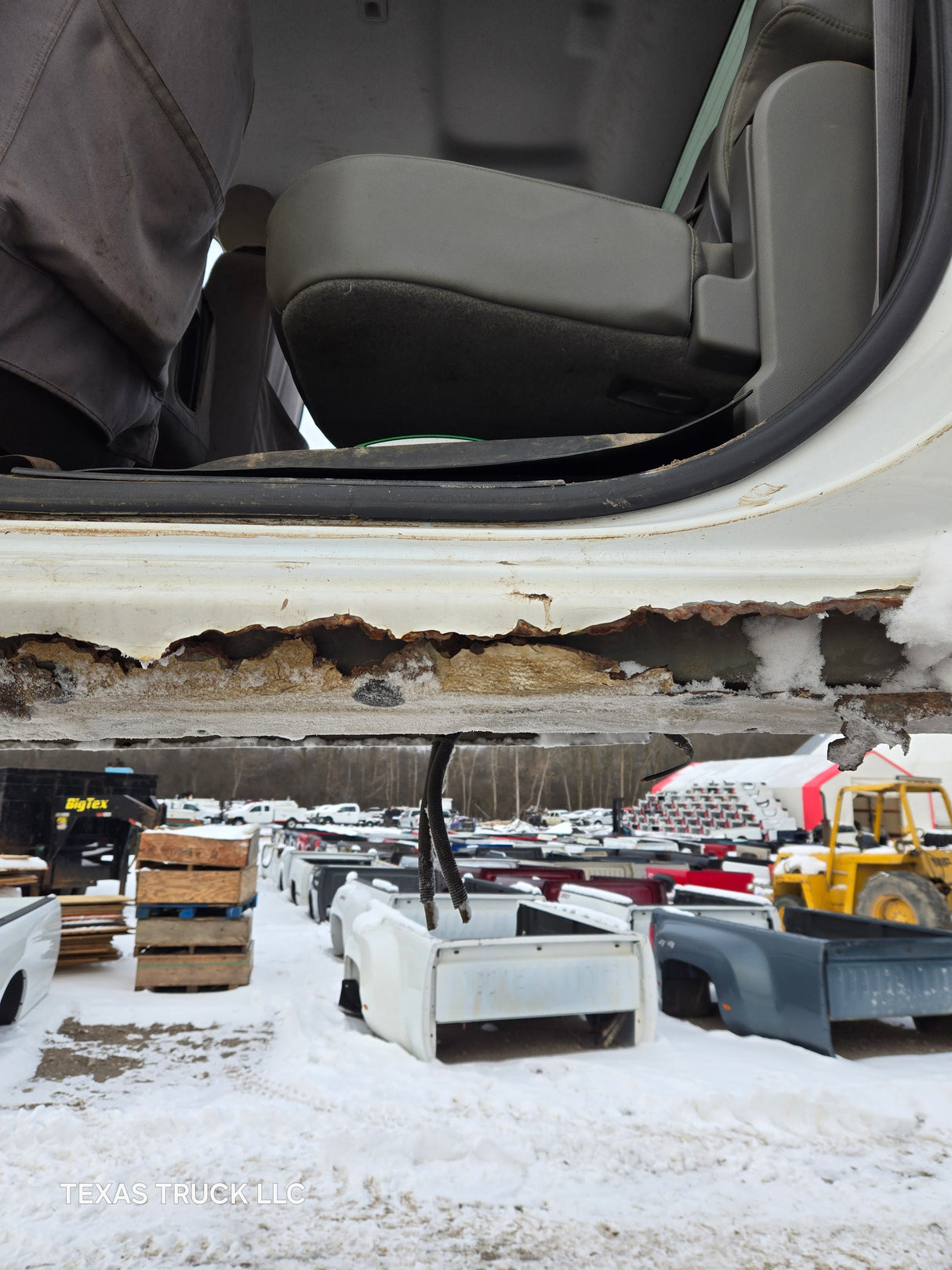 2014-2019 Chevrolet Silverado GMC Sierra 1500 2500 3500 HD Crew Cab 4 door Truck Cab