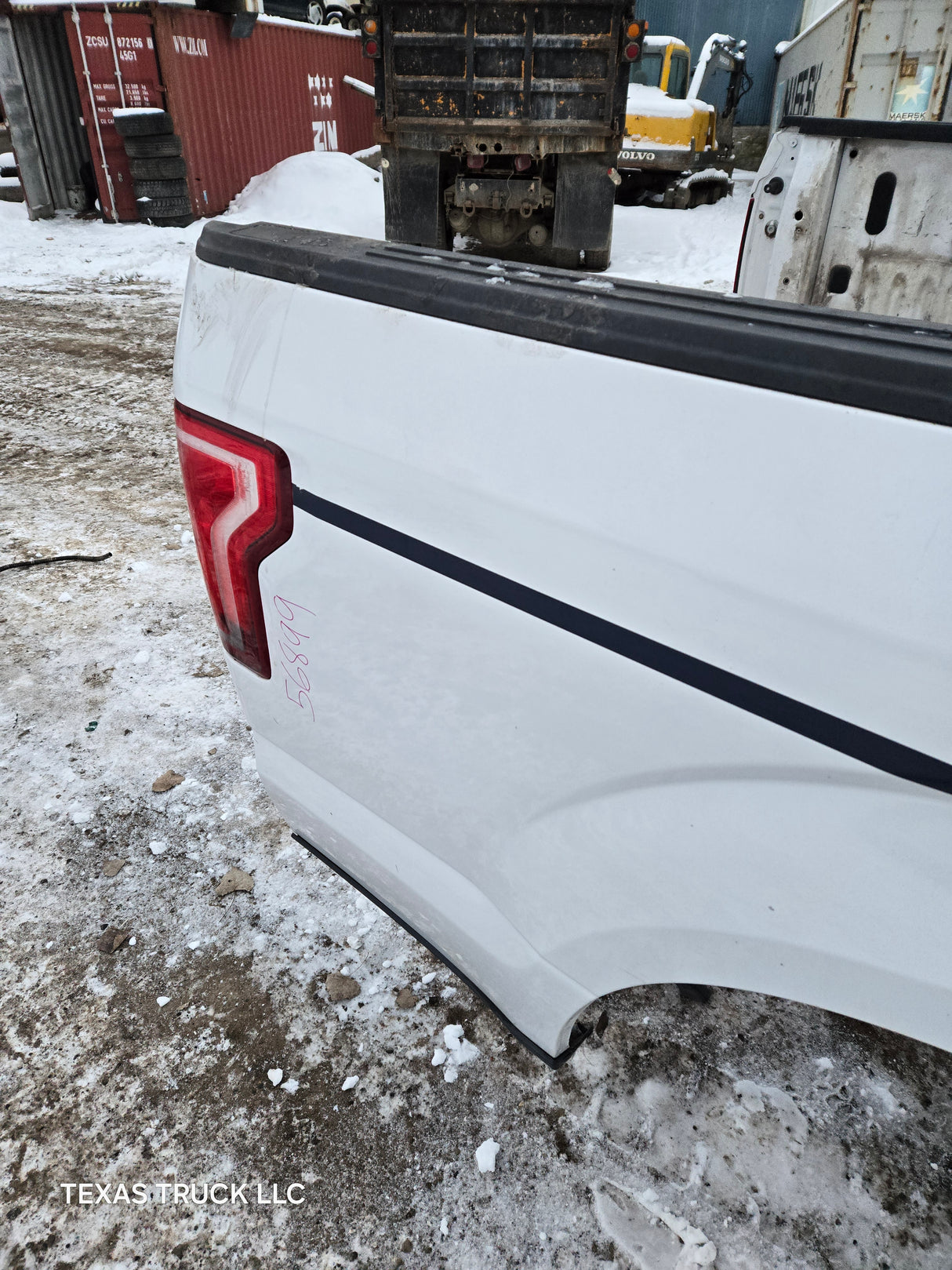 2015-2020 Ford F150 6' 6" Short Bed Without Wheel Lip Molding