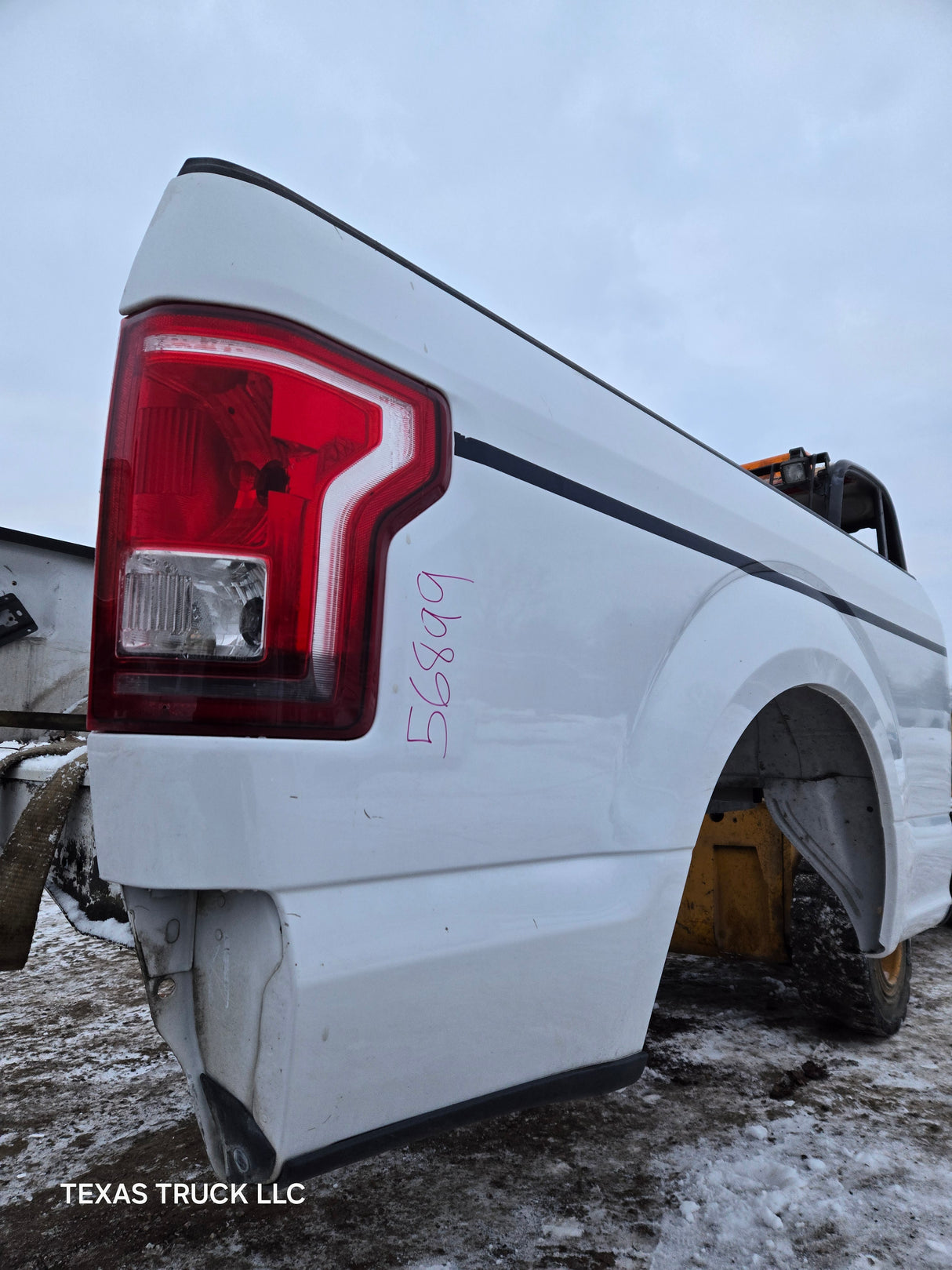 2015-2020 Ford F150 6' 6" Short Bed Without Wheel Lip Molding