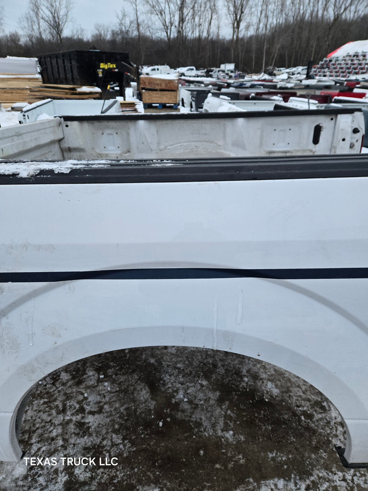 2015-2020 Ford F150 6' 6" Short Bed Without Wheel Lip Molding