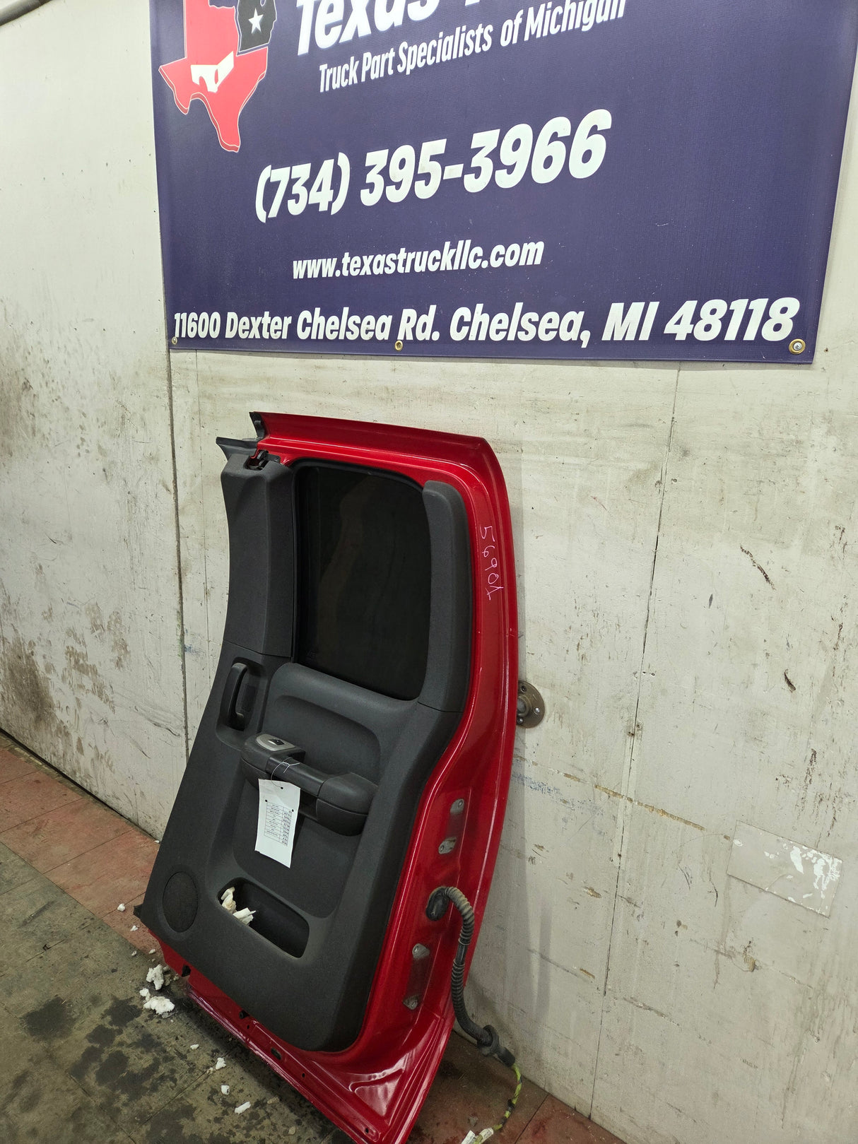 2007-2013 Chevrolet Silverado / GMC Sierra 1500 2500 3500 HD Passenger side Extended Cab RH Rear Door