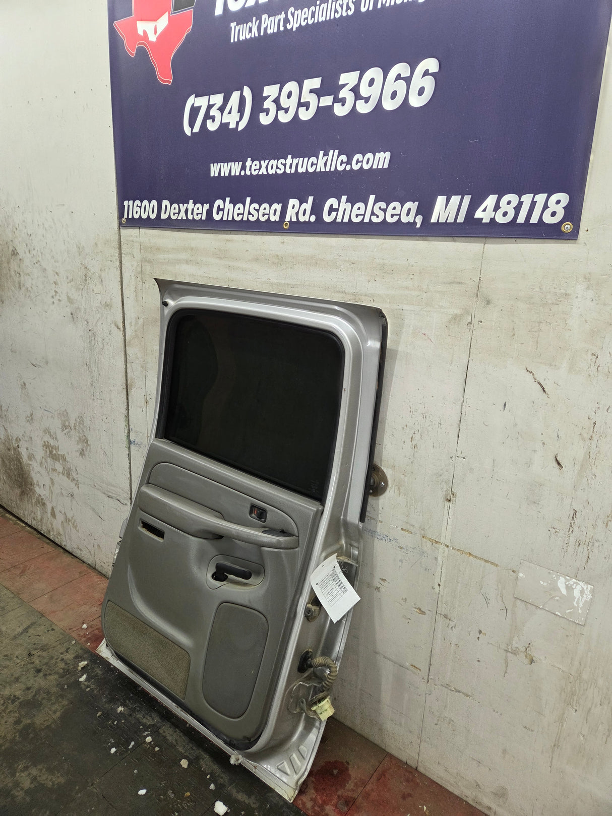 1999-2007 Chevrolet Silverado / GMC Sierra 1500 2500 3500 HD Rear Driver side LH Crew Cab rear door - Fine Silver Birch Metallic