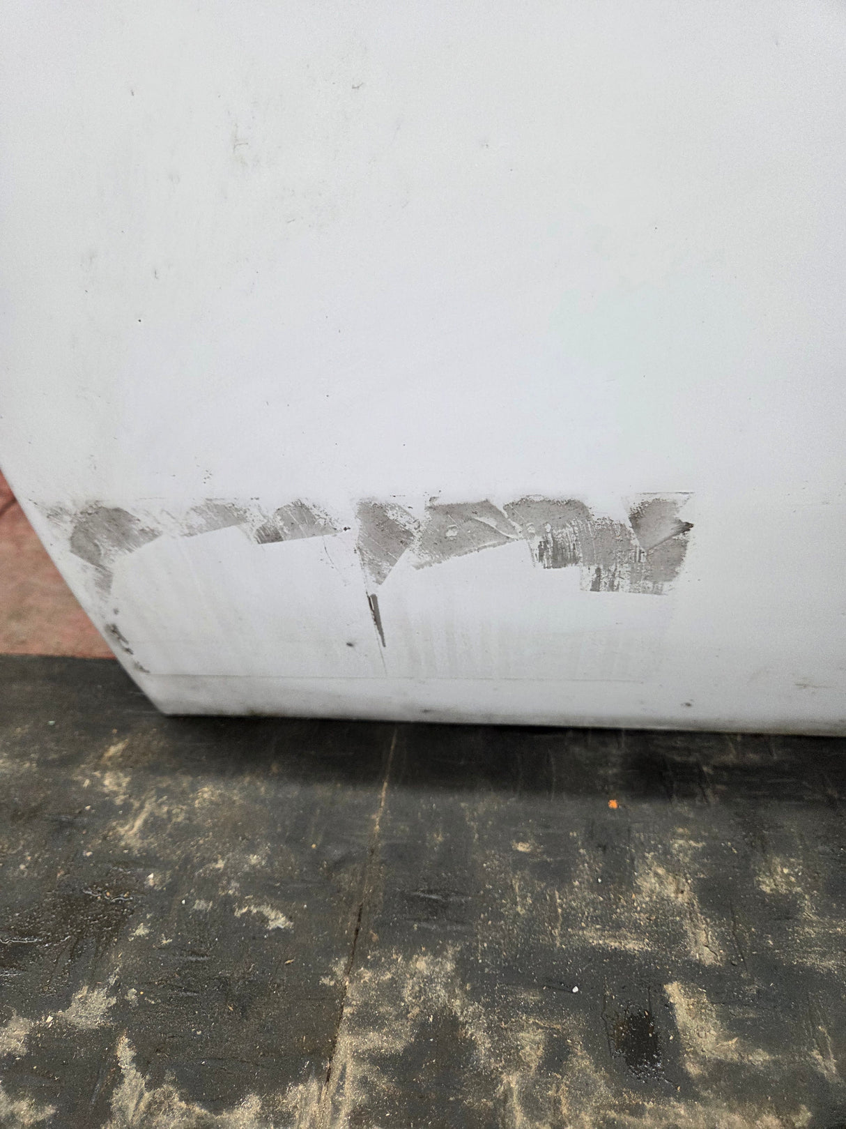 2007-2013 Chevrolet Silverado / GMC Sierra 1500 2500 3500 HD RH Front Passenger Side Door