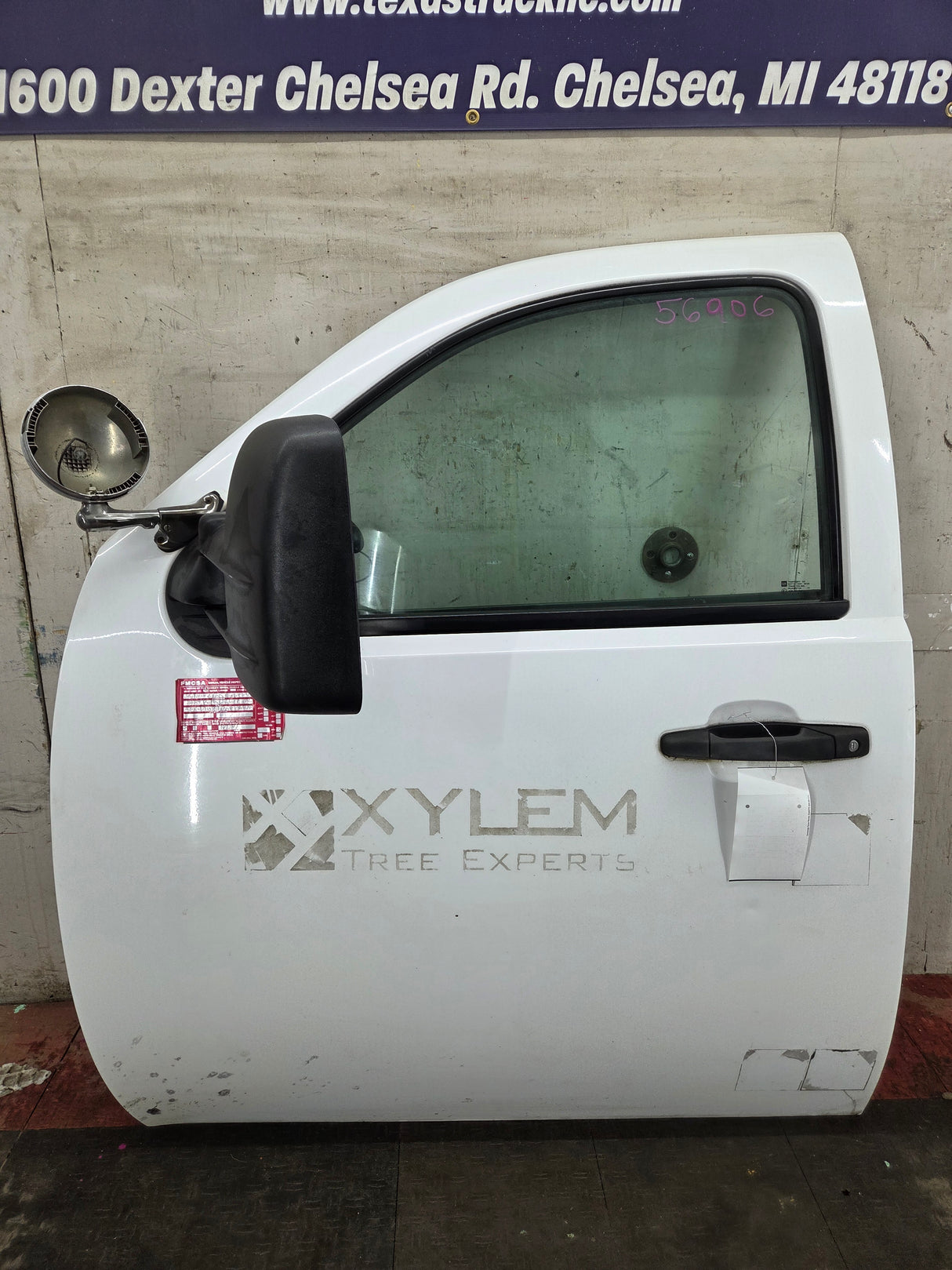 2007-2013 Chevrolet Silverado / GMC Sierra 1500 2500 3500 HD LH Front Driver Side Door