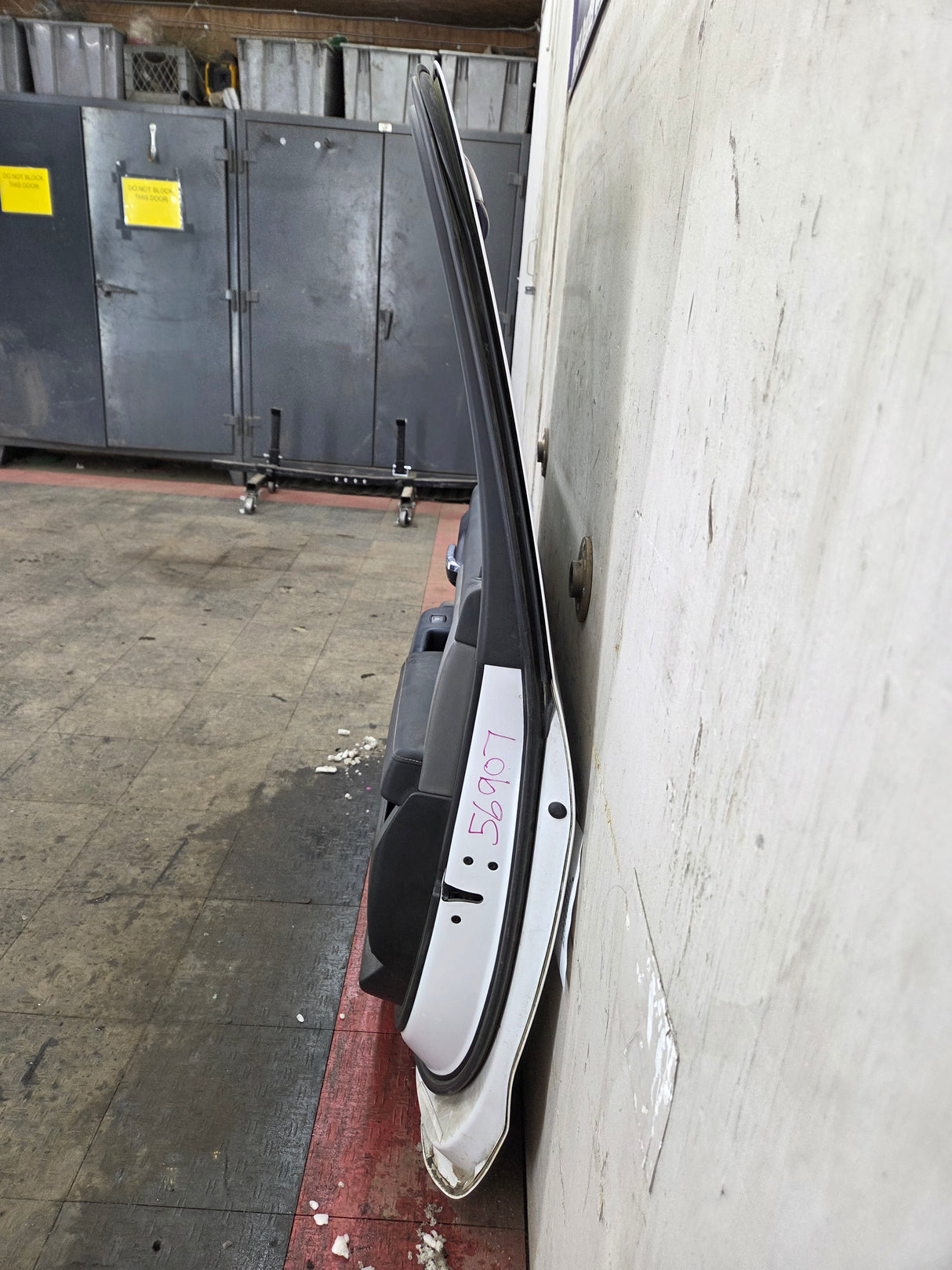 2014-2019 Chevrolet Silverado / GMC Sierra RH Rear Passenger Side Crew Cab Door 1500 2500 3500 HD