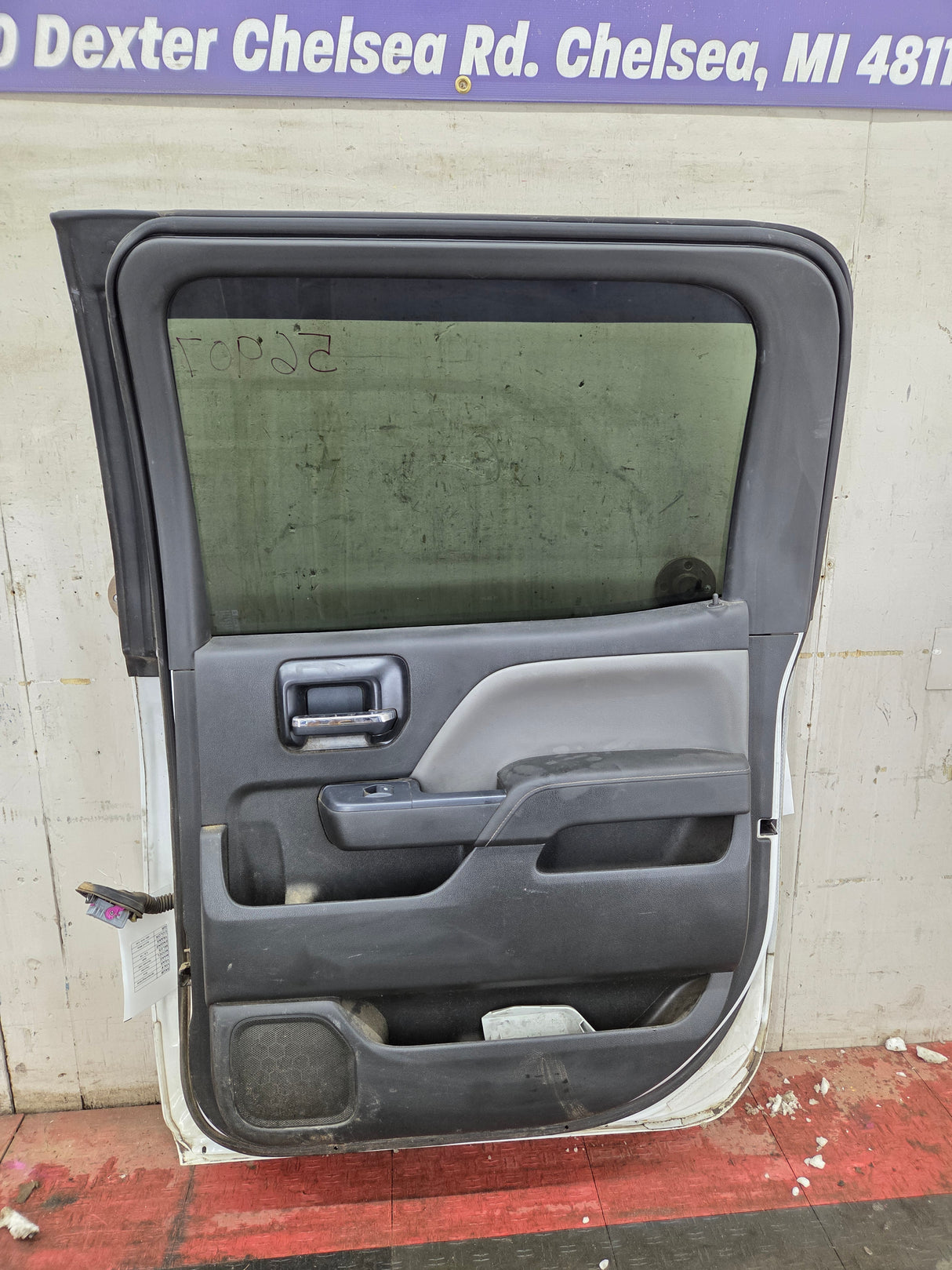 2014-2019 Chevrolet Silverado / GMC Sierra RH Rear Passenger Side Crew Cab Door 1500 2500 3500 HD