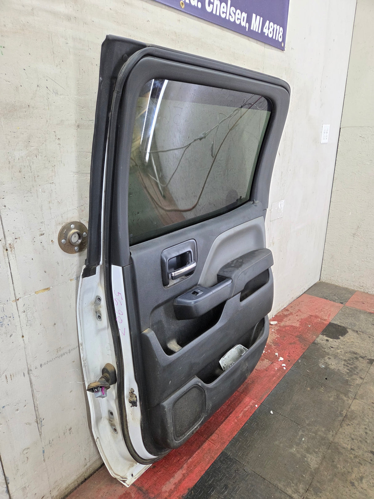 2014-2019 Chevrolet Silverado / GMC Sierra RH Rear Passenger Side Crew Cab Door 1500 2500 3500 HD