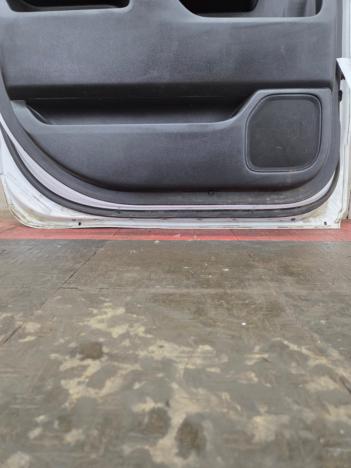 2014-2019 Chevrolet Silverado / GMC Sierra LH Rear Driver Side Crew Cab Door 1500 2500 3500 HD