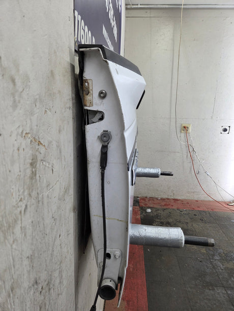 2015-2017 Ford F150 Tailgate - Oxford White