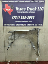 2015-2020 Ford F150 RH Passenger Fender - Oxford White