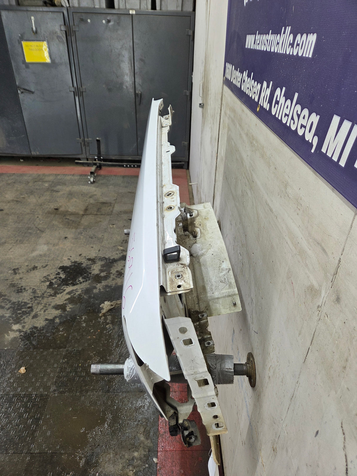 2014-2019 Chevrolet Silverado Passenger Side Front RH Fender 1500 2500 3500 HD