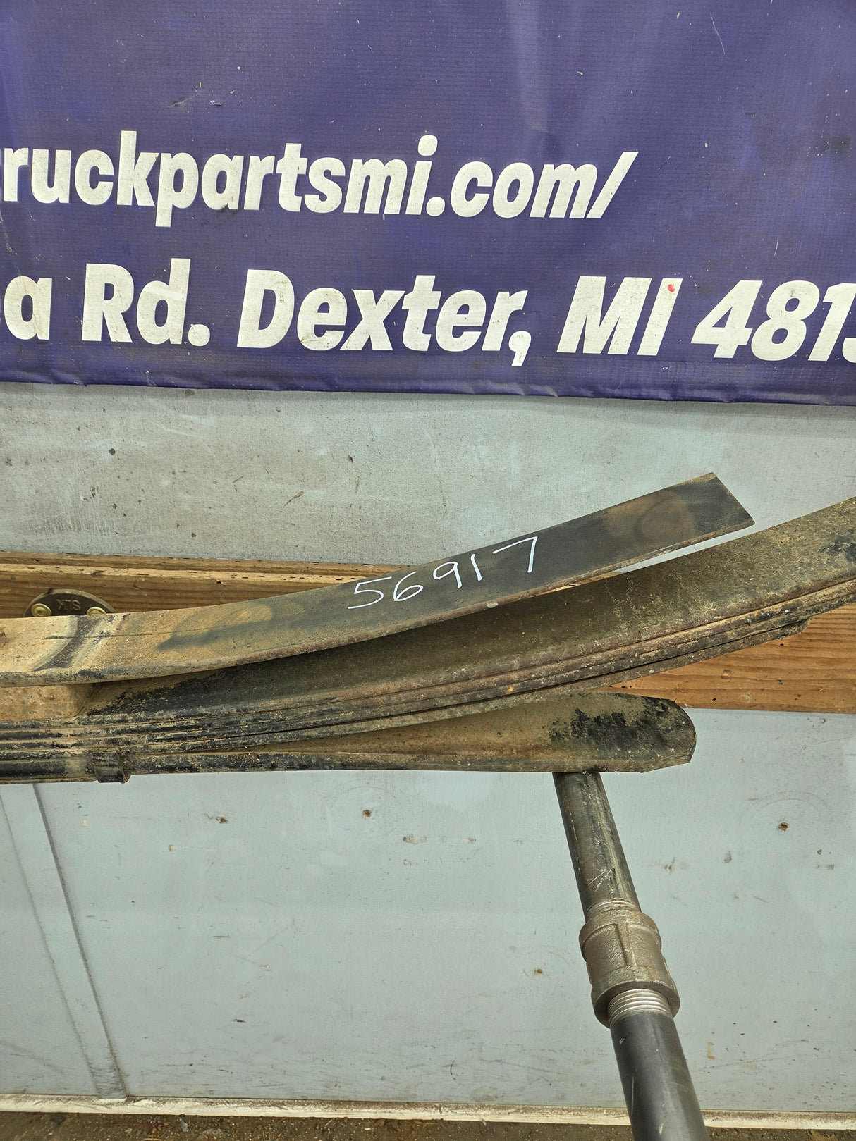 1999-2007 Ford F250 F350 Super Duty Rear Leaf Spring - 1