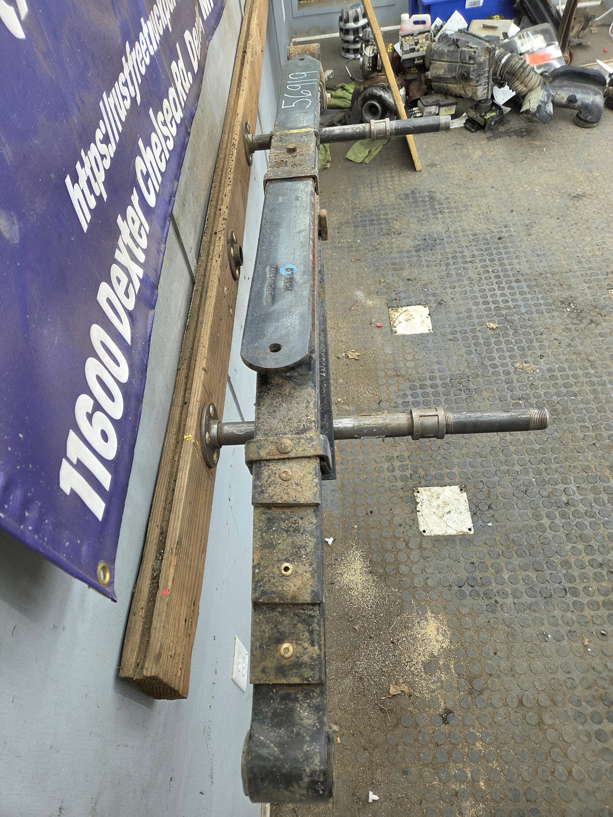 2008-2010 Ford F250 F350 Super Duty Rear Leaf Spring (1)