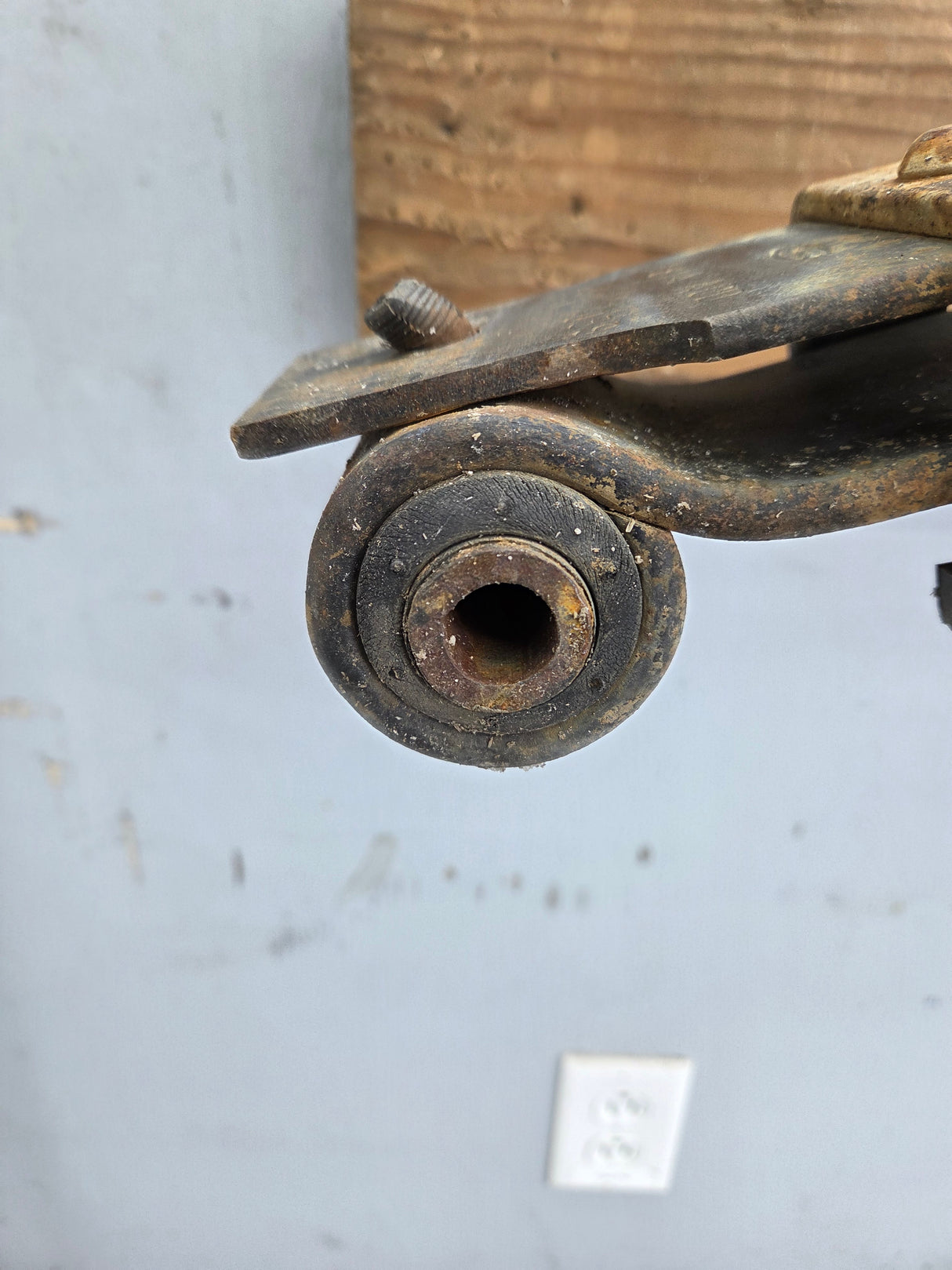 1999-2004 Ford F250 F350 Super Duty Excursion Front Leaf Spring