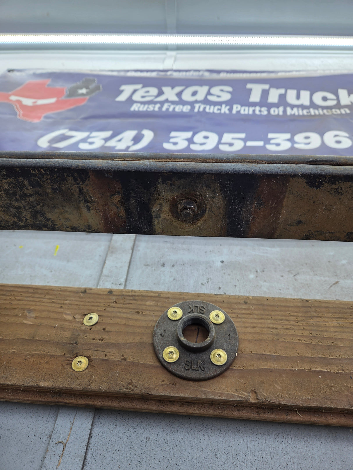 1999-2004 Ford F250 F350 Super Duty Excursion Front Leaf Spring