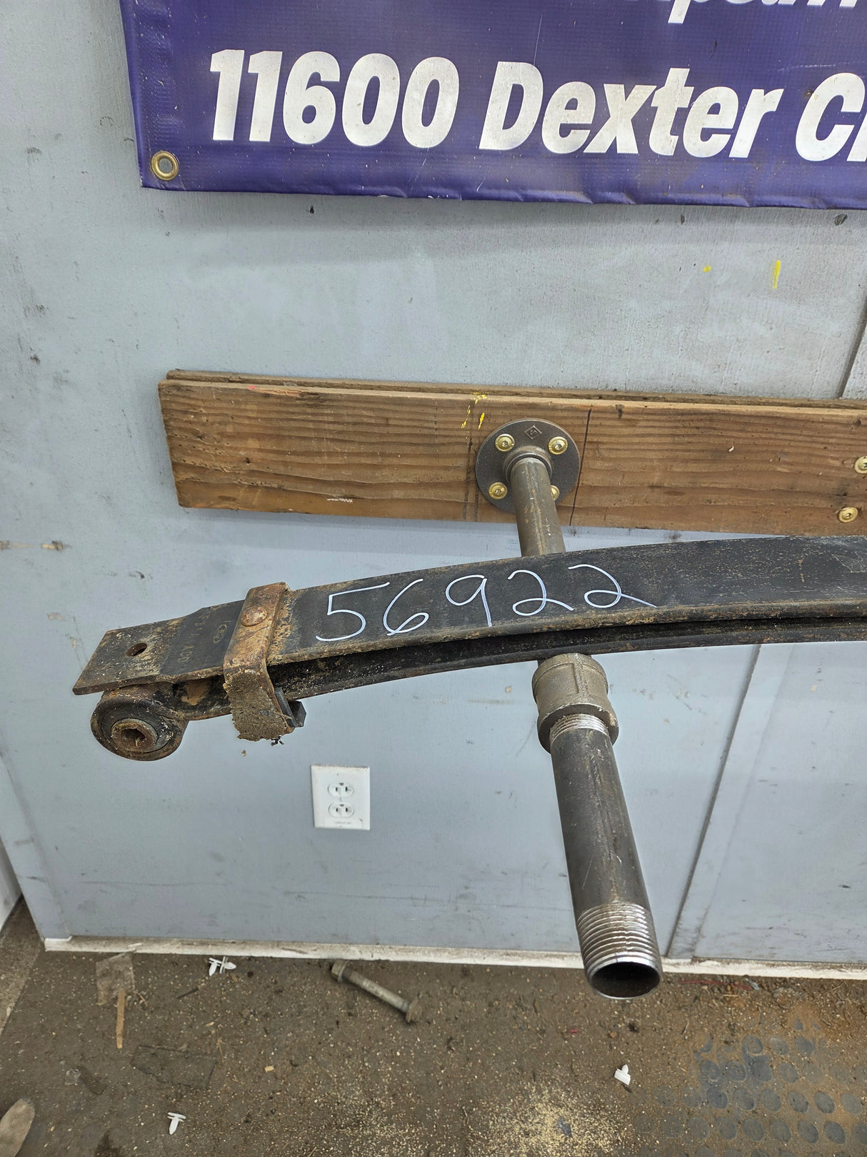 1999-2004 Ford F250 F350 Super Duty Excursion Front Leaf Spring