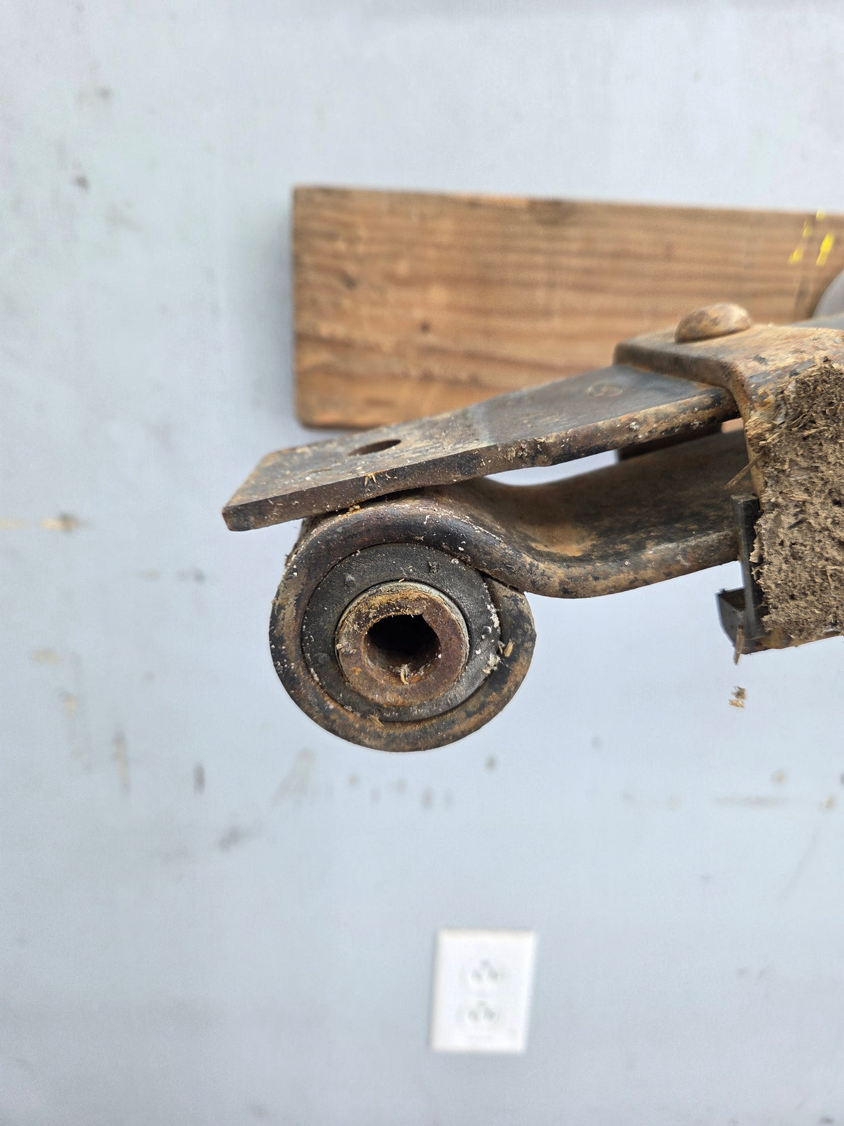 1999-2004 Ford F250 F350 Super Duty Excursion Front Leaf Spring