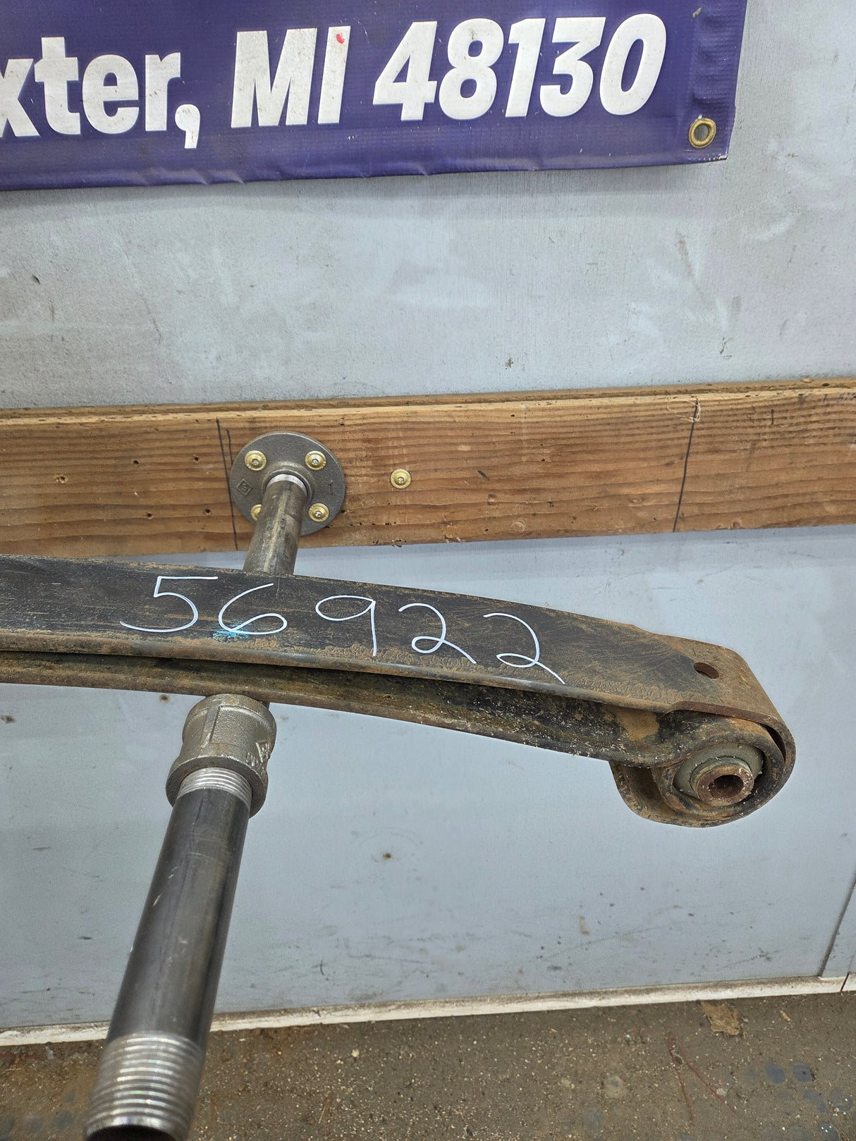 1999-2004 Ford F250 F350 Super Duty Excursion Front Leaf Spring