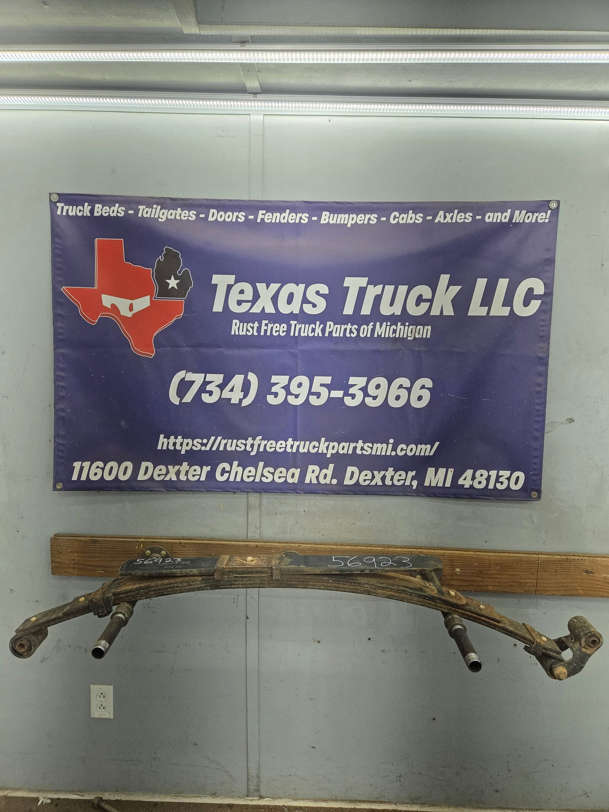 2008-2010 Ford F250 F350 Super Duty Rear Leaf Spring (1)