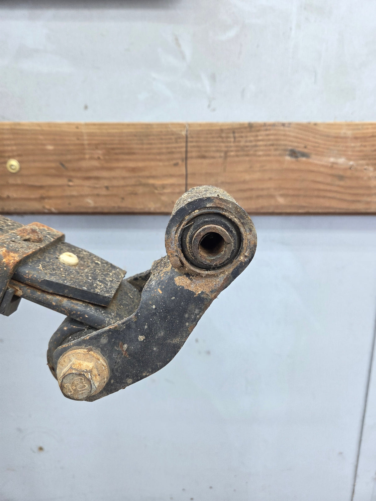 2008-2010 Ford F250 F350 Super Duty Rear Leaf Spring (1)