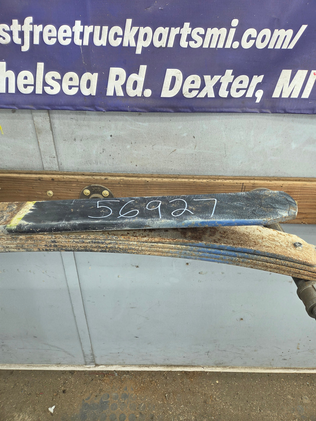 1999-2007 Ford F250 F350 Super Duty Rear Leaf Spring - 1
