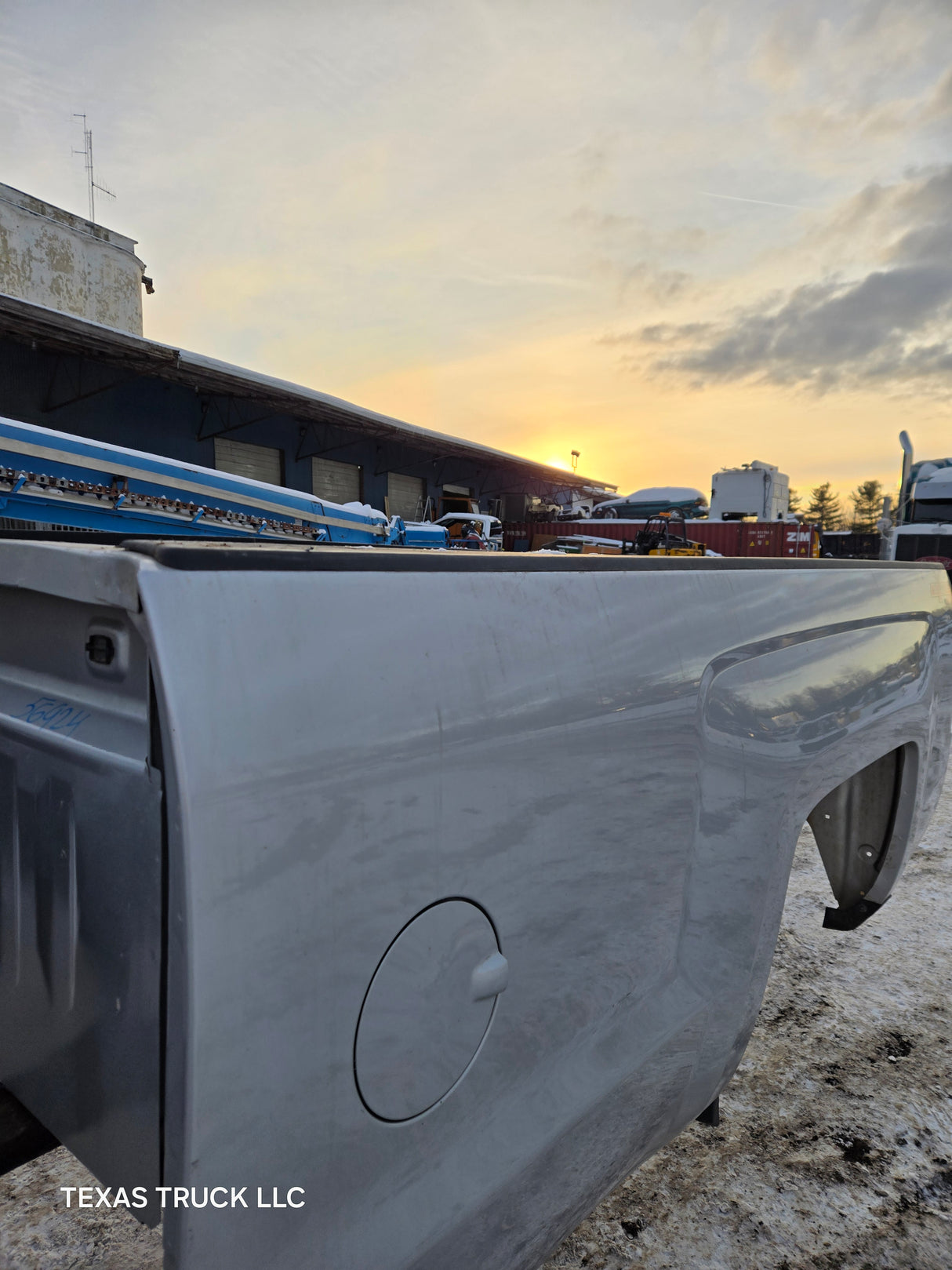 2014-2019 Chevrolet Silverado 1500 2500HD 3500 HD 8' Long Truck Bed