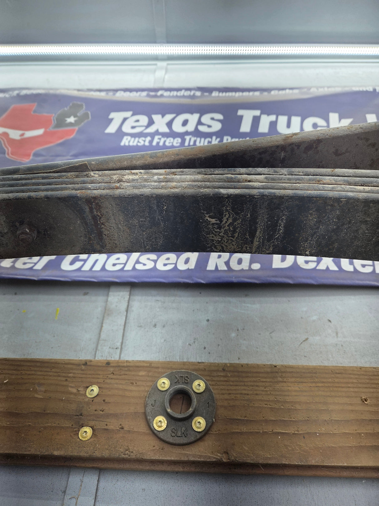 1999-2007 Ford F250 F350 Super Duty Rear Leaf Spring
