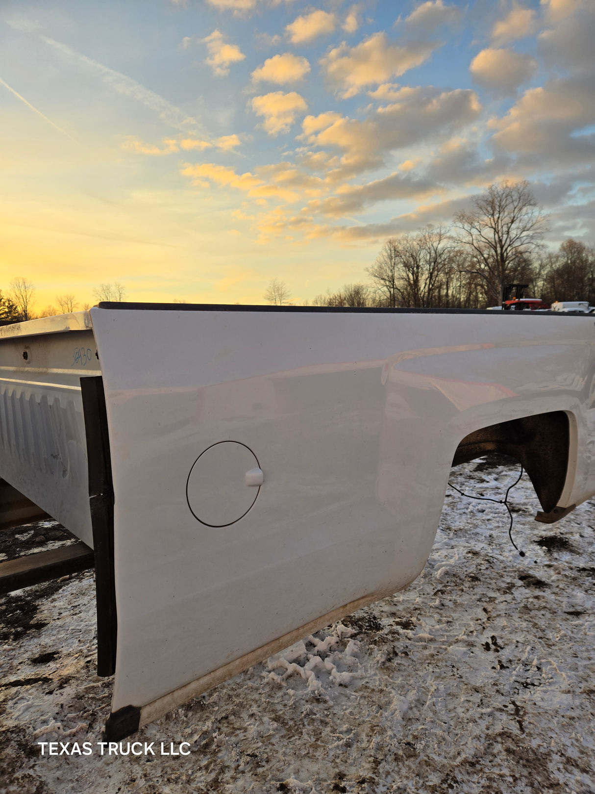 2014-2019 Chevrolet Silverado 1500 2500 3500 HD 8' Long Truck Bed