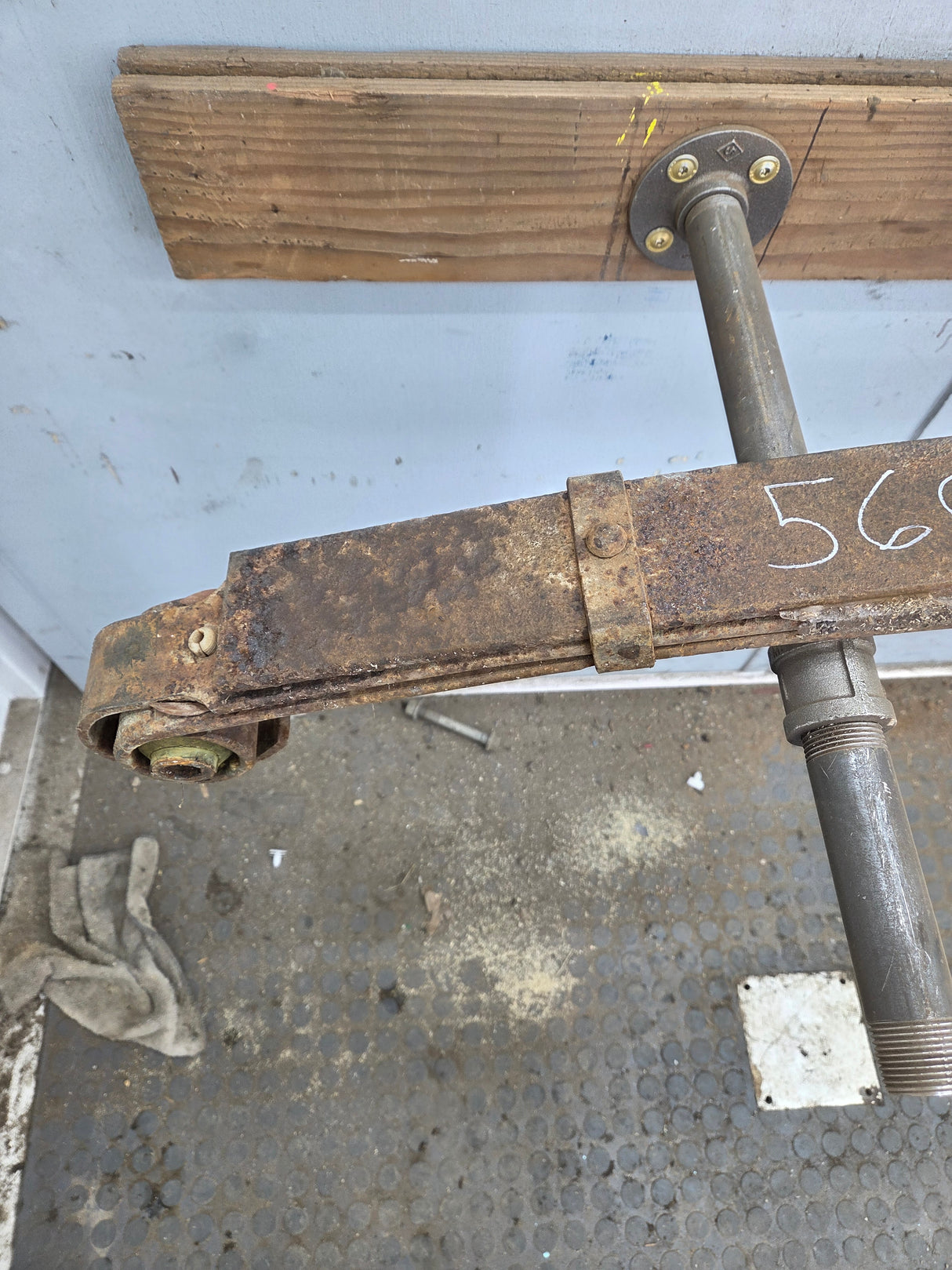 1999-2004 Ford F250 F350 Super Duty Excursion Front Leaf Spring