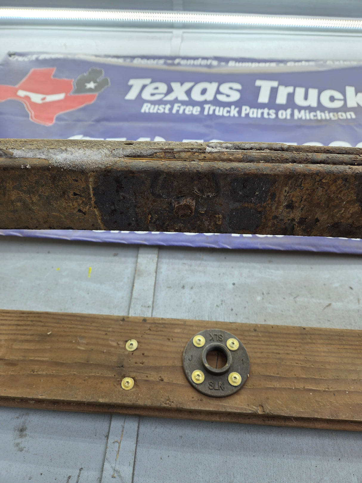 1999-2004 Ford F250 F350 Super Duty Excursion Front Leaf Spring