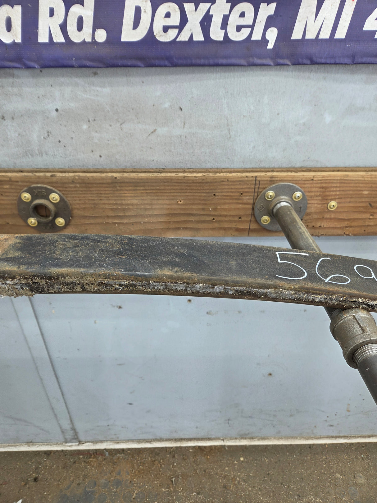 1999-2004 Ford F250 F350 Super Duty Excursion Front Leaf Spring