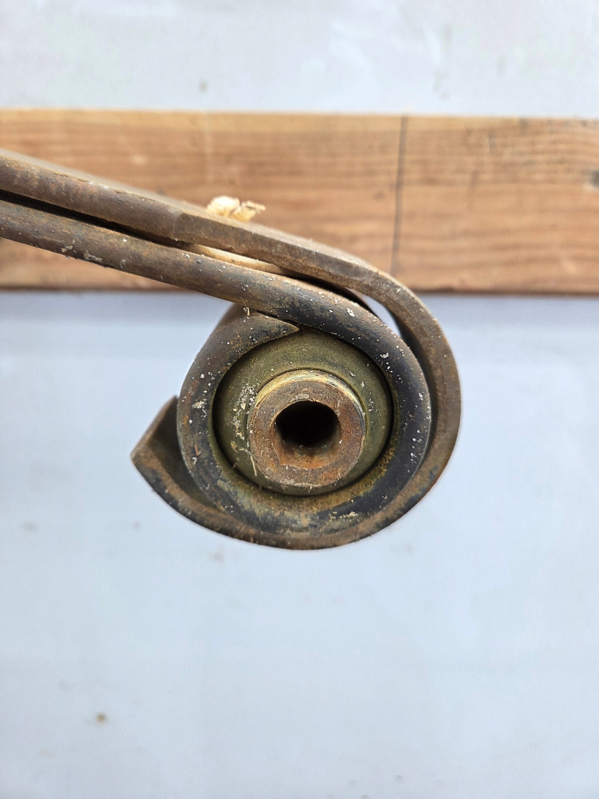 1999-2004 Ford F250 F350 Super Duty Excursion Front Leaf Spring