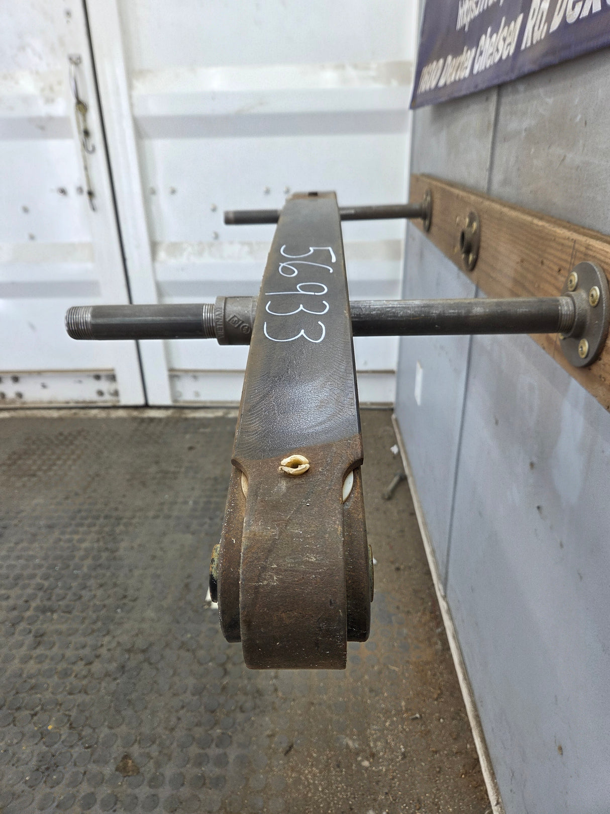 1999-2004 Ford F250 F350 Super Duty Excursion Front Leaf Spring