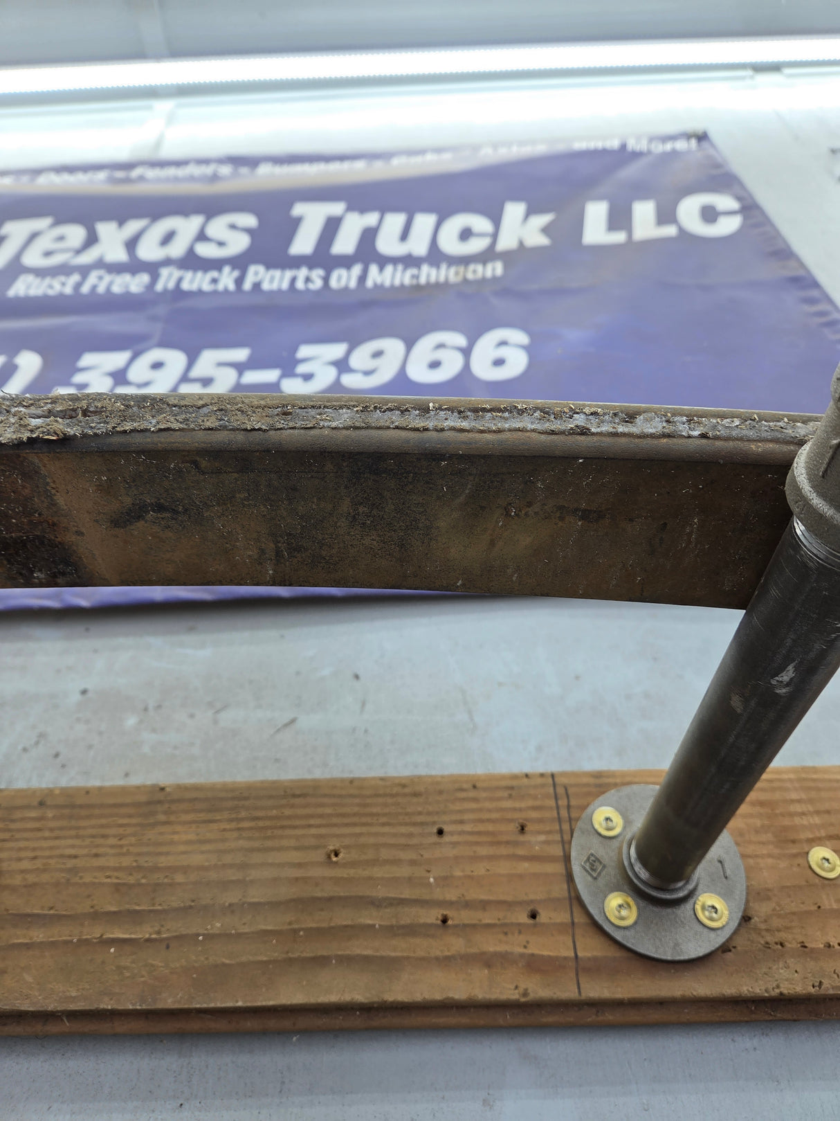 1999-2004 Ford F250 F350 Super Duty Excursion Front Leaf Spring