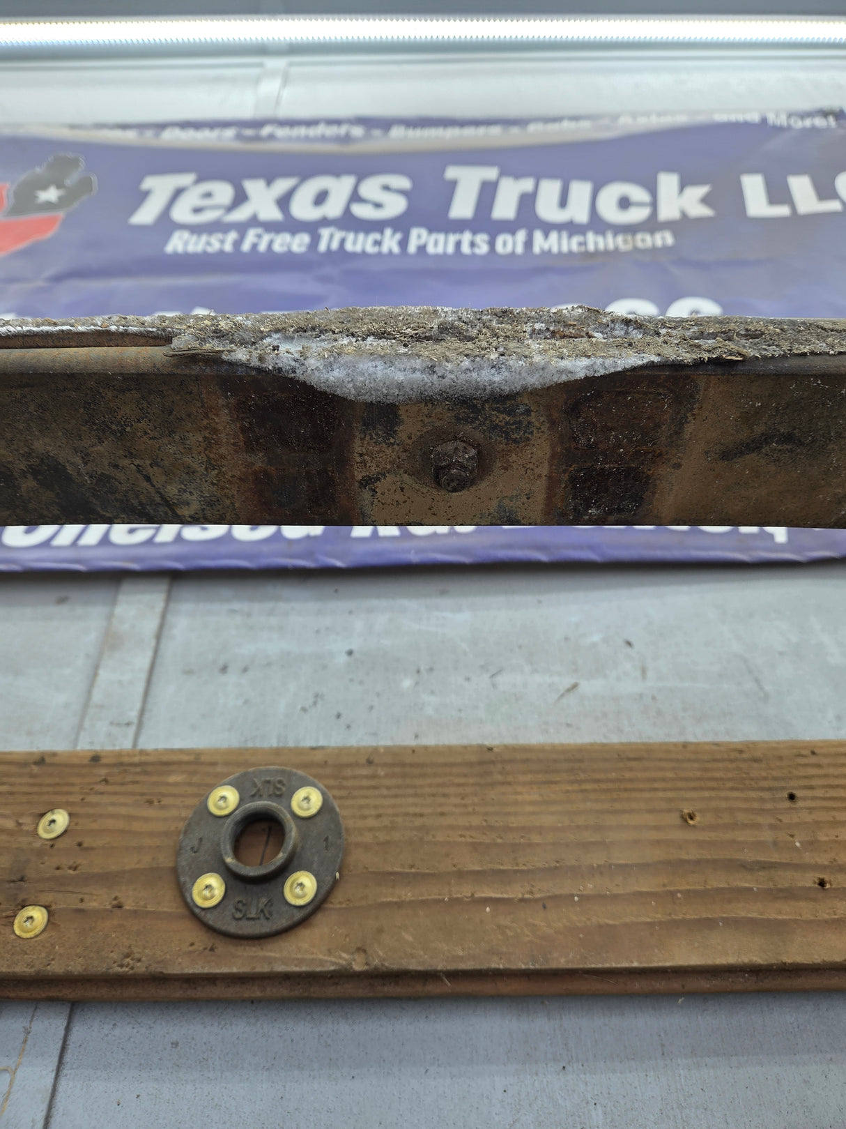 1999-2004 Ford F250 F350 Super Duty Excursion Front Leaf Spring