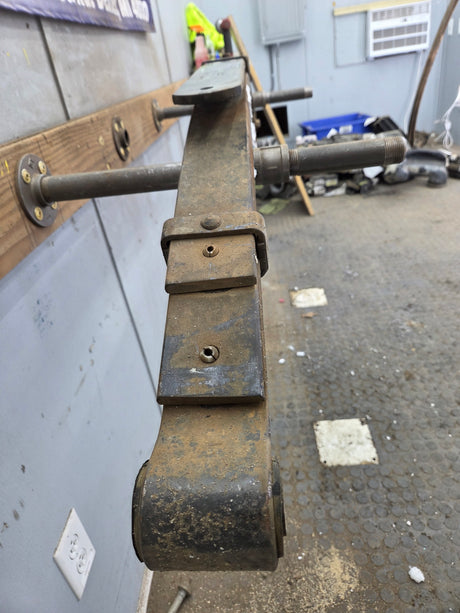 2008-2010 Ford F250 F350 Super Duty Rear Leaf Spring (1)