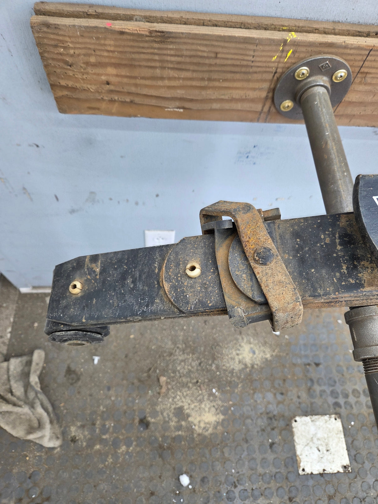 1999-2007 Ford F250 F350 Super Duty Rear Leaf Spring - 1