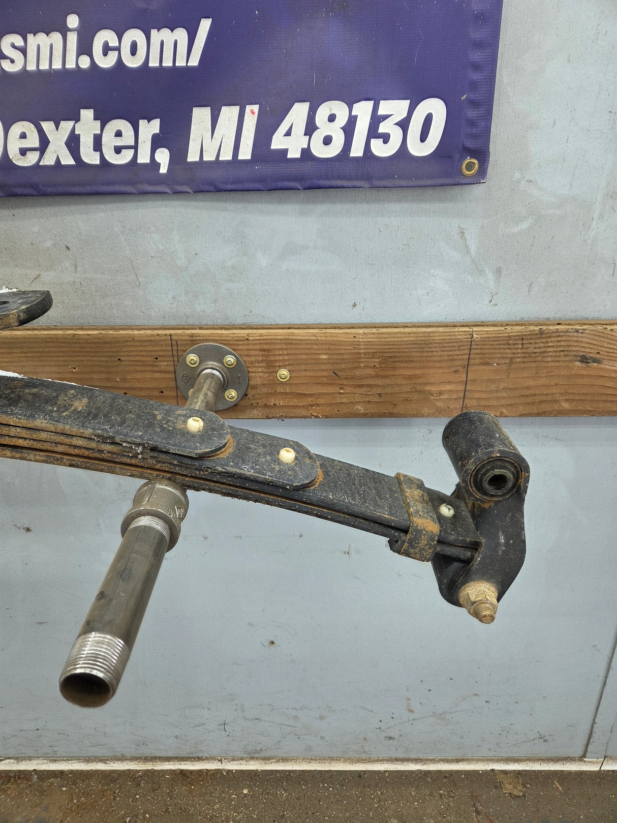 1999-2007 Ford F250 F350 Super Duty Rear Leaf Spring - 1